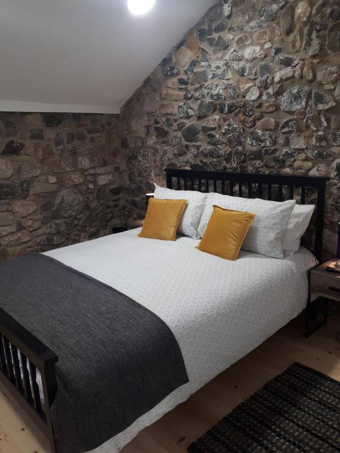 The Stonehouse, In The Heart Of Ballycastle Exterior photo